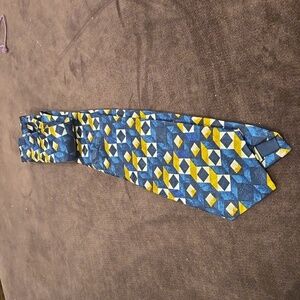 NWOT Acci neck tie 100% polyester.